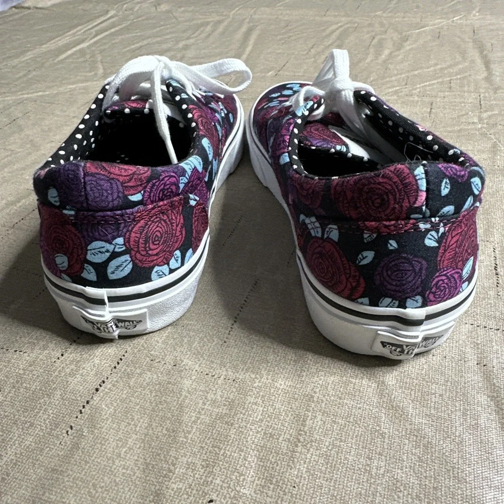 VANS Women's Doheny Romantic Floral Multicolor Skate Shoe Size 6